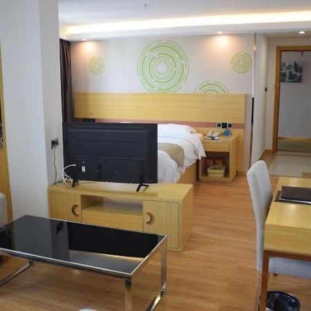 Greentree Inn Qingyuan Qinghe Avenue Branch Extérieur photo