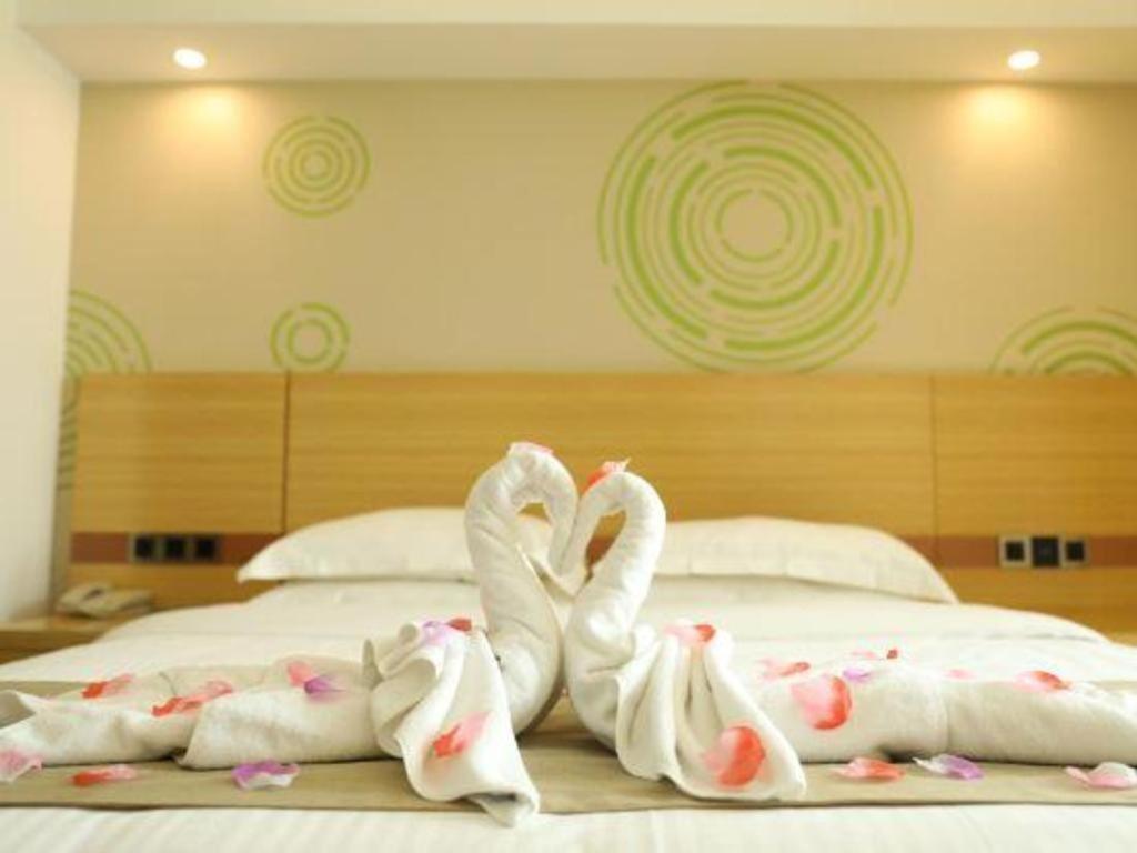 Greentree Inn Qingyuan Qinghe Avenue Branch Extérieur photo