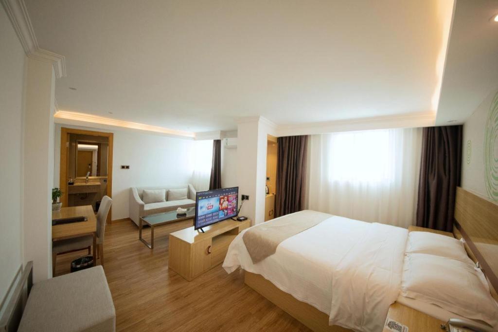Greentree Inn Qingyuan Qinghe Avenue Branch Extérieur photo