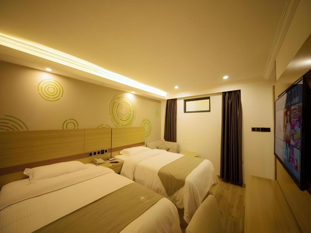 Greentree Inn Qingyuan Qinghe Avenue Branch Extérieur photo