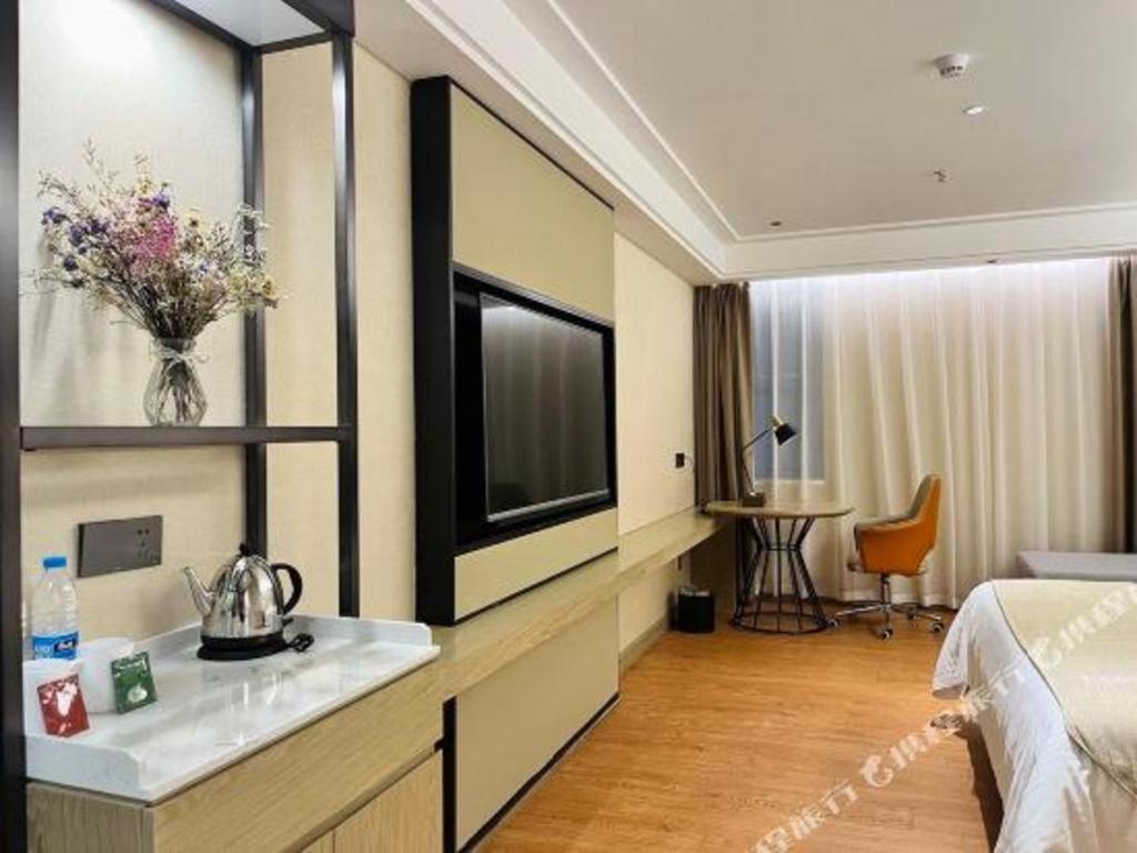 Greentree Inn Qingyuan Qinghe Avenue Branch Extérieur photo